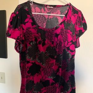 Woman’s dressy top